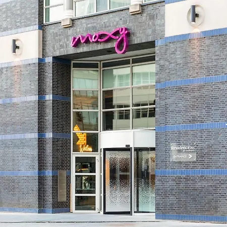 Hotel Moxy Den Haag
