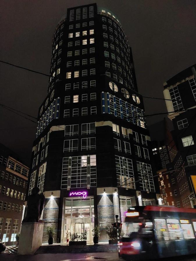 Hotel Moxy 4*