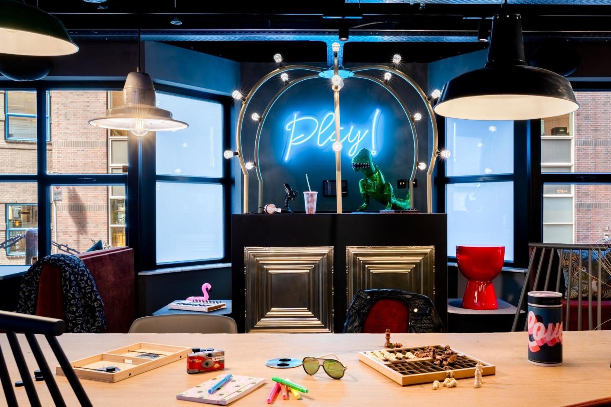 Hotel Moxy